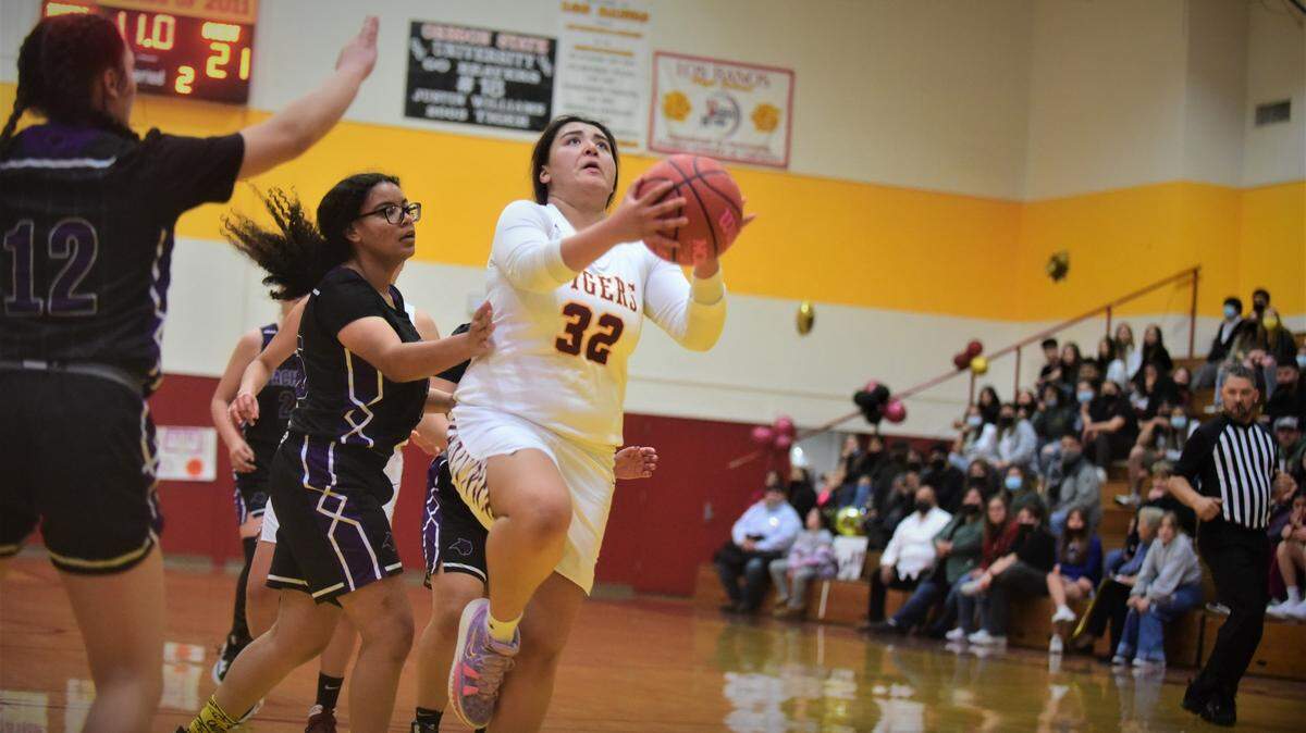 Los Banos High senior Anissa Sanchez goes up for a layup during a game against Pacheco on Tuesday, Feb. 9, 2022 at Los Banos High School in Los Banos, Calif.