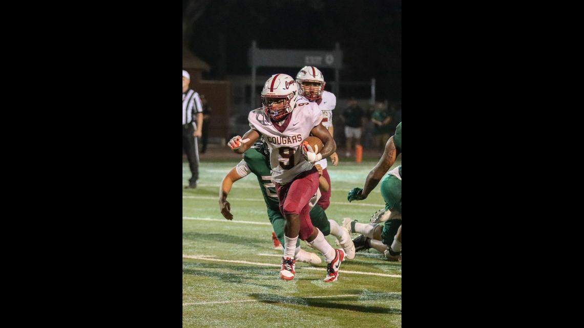Football Roundup: Golden Valley stops 2-point conversion late against Pitman for first win
