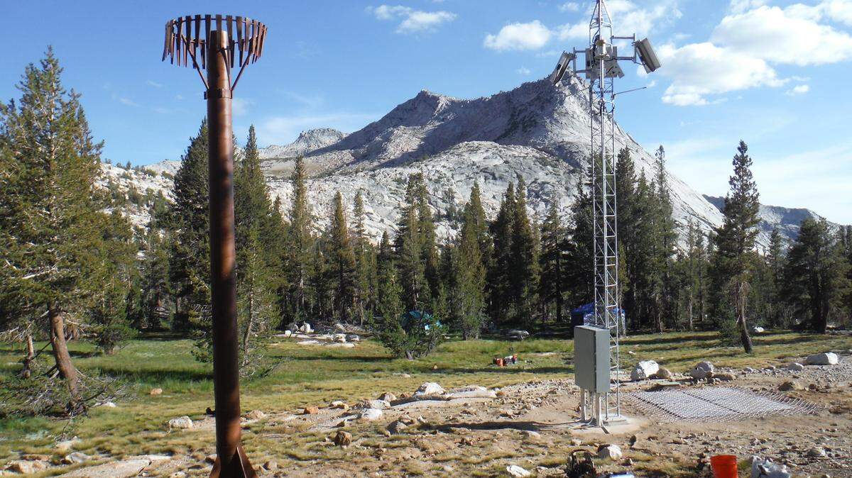 A new weather station has been installed in Yosemite National Park within the foot print of the Vogelsand High Sierra Camp.