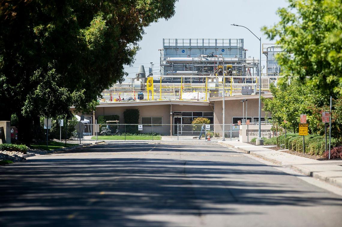 Foster Farms Inc., located at 1000 Davis Street in Livingston, Calif., on Sunday, Aug. 16, 2020.