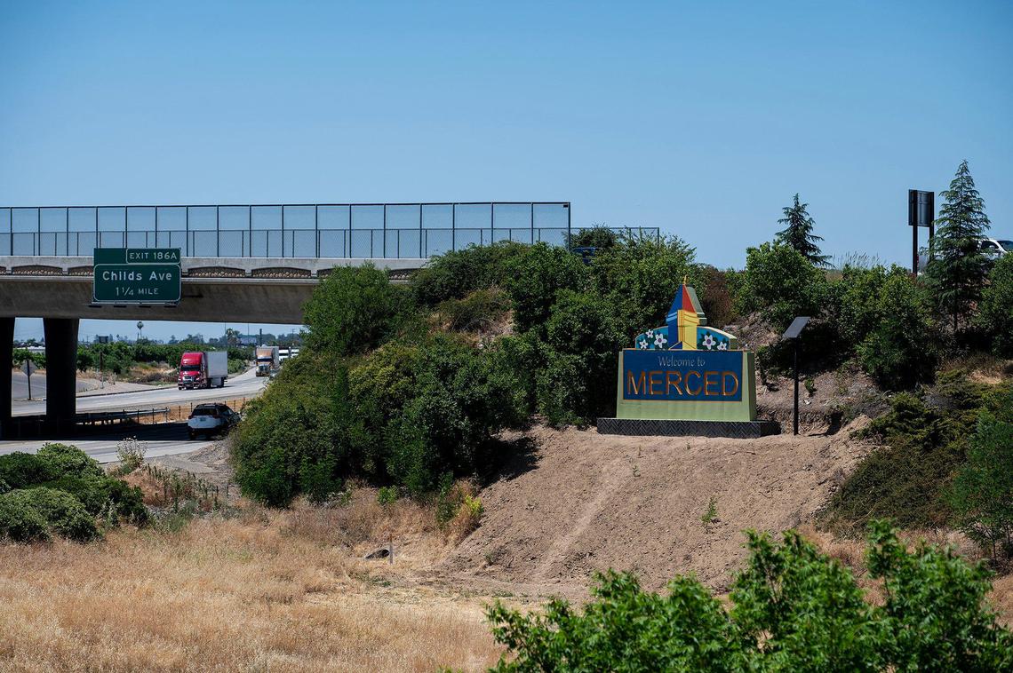 A monument welcoming motorists to Merced is seen along northbound Highway 99 near East Mission Avenue in Merced, Calif., on Tuesday, June 3, 2025. Two new monuments and new welcome signs were funded by a $1.2 million grant the city received as part of Gov. Gavin Newsom’s Clean California initiative.