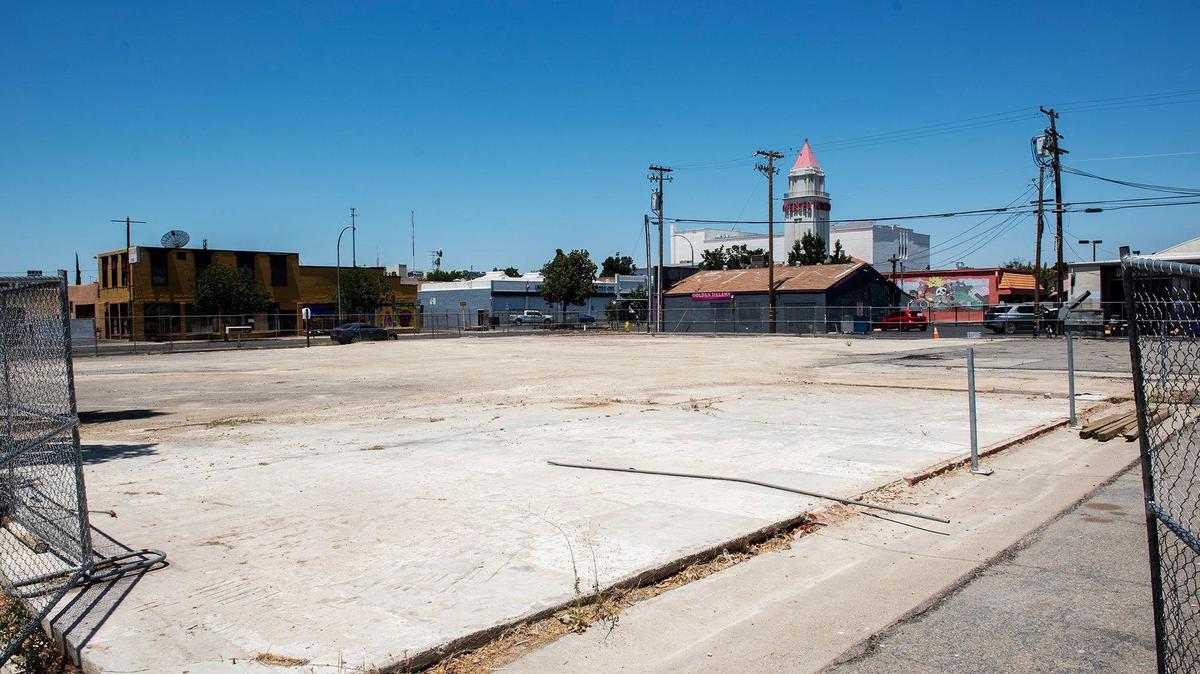 The empty corner of West 16th Street and Martin Luther King Jr. Way on Monday, June 30, 2025. The location where a KFC restaurant once stood, will be transformed into the Downtown Grubs food truck plaza.