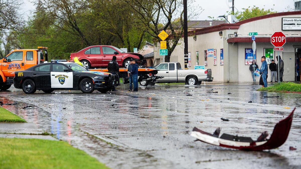 Driver suspected of DUI following crash in Merced, CA | Merced Sun-Star