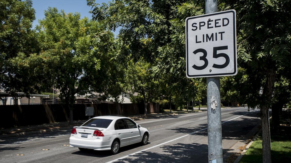 A motorist drives along San Jose Avenue between University Drive and Valparaiso Court in Merced, Calif., on Tuesday, Aug. 21, 2018. According to Merced Deputy Director of Public Works Steven Son, he has made adjustments to recommended speed limits on seven streets after the City Council hired Roseville-based Omni-Means Ltd. to do a survey of roads roads in the city.
