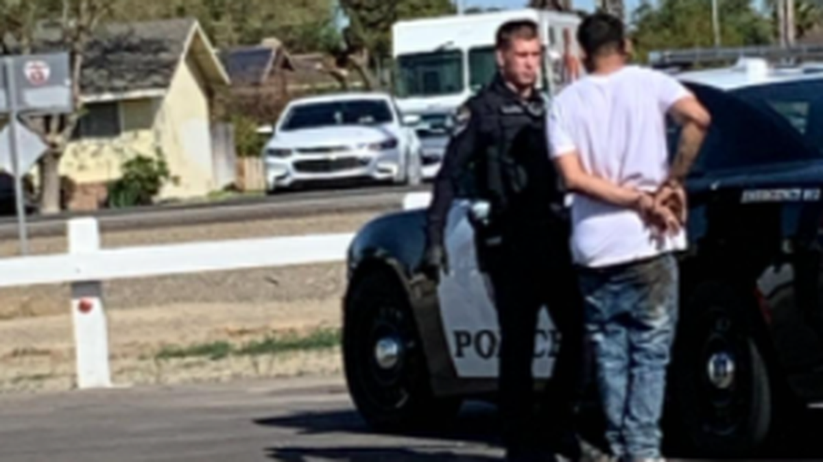 Los Banos Police officers arrested 29-year old Jonathan Rodriguez after a vehicle and foot pursuit. Officers located a stolen United State Postal Service master key in Rodriguez’s possession.