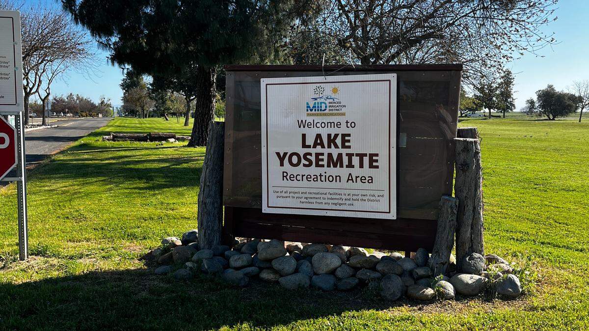 A photo of the Yosemite Lake welcome, which now has the Merced Irrigation District logo on it.