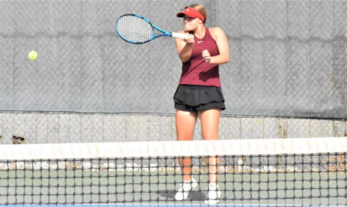 Los Banos High School junior Kloe Cotta finished with a 25-1 record this season.