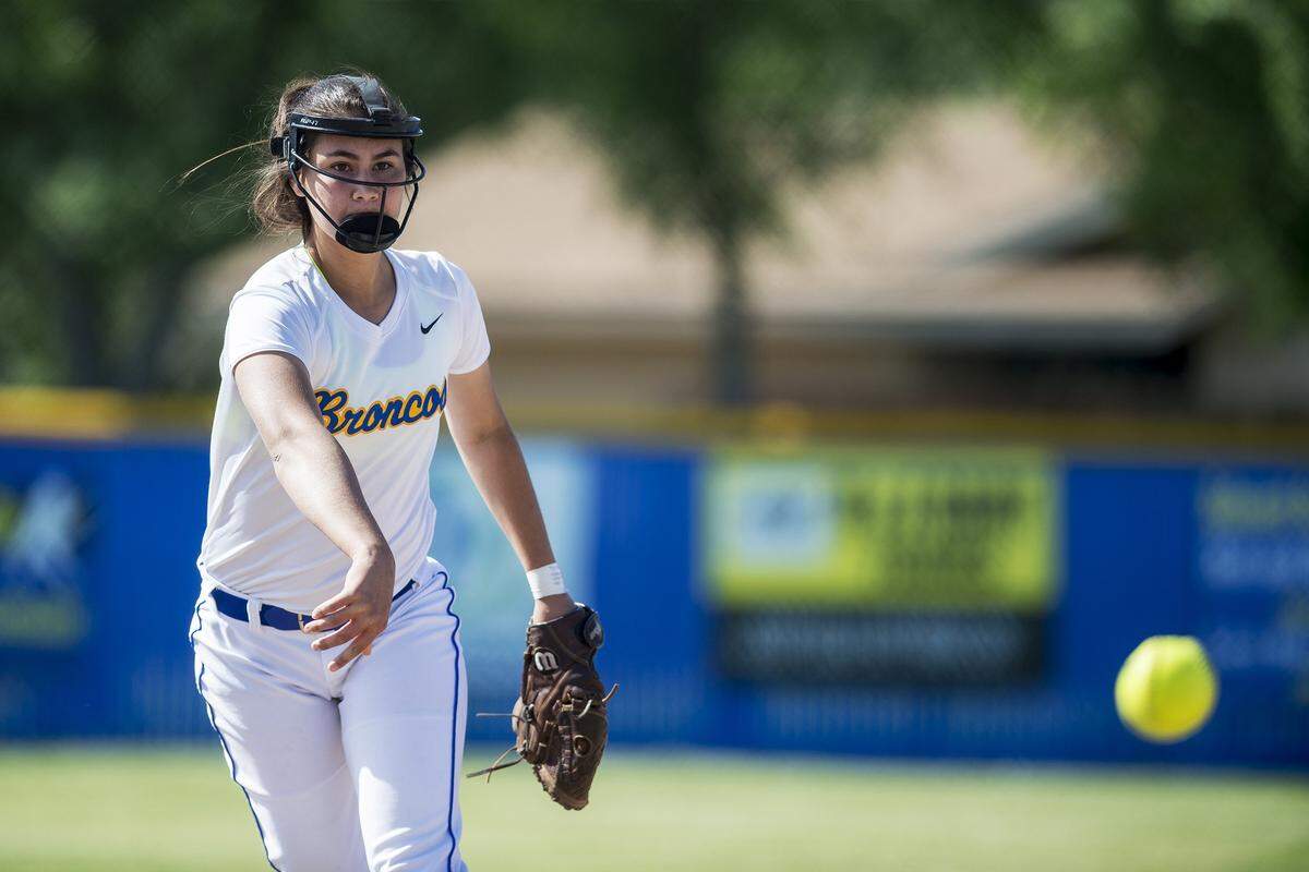 Dos Palos sophomore pitcher Janessa Jasso (10) throws during a game against Coalinga in 2017. Jasso accepted a scholarship to Iowa State University on Wednesday.