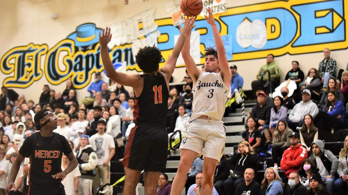 El Capitan High senior Brody Collins (3) goes up for a shot during a game against Merced on Wednesday, Jan. 4, 2022 at El Capitan High School.