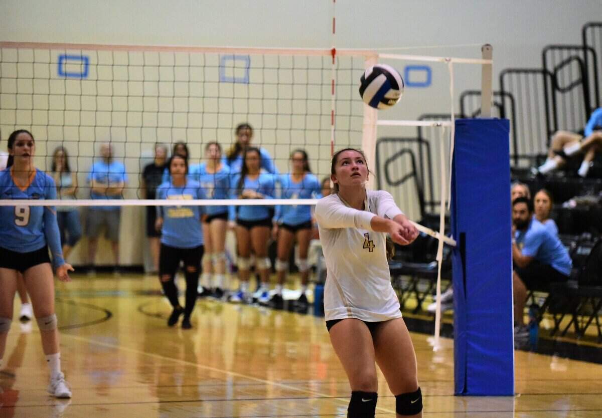 Buhach Colony senior Miranda Baptista keeps the ball alive during a match against El Capitan on Wednesday, Sept. 25, 2019.