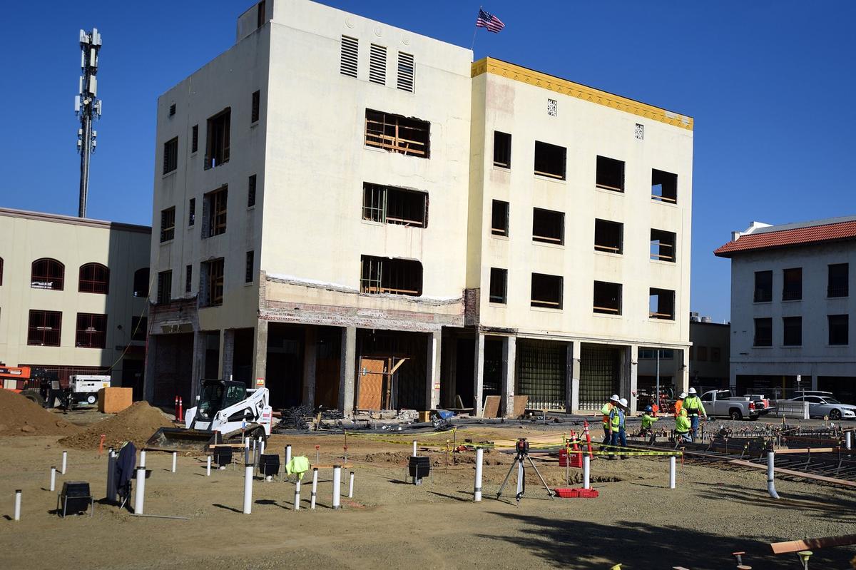 Construction workers work on the El Capitan Hotel at M and main streets on Thursday, Nov. 8, 2018. The boutique hotel is set to open fall of 2019.