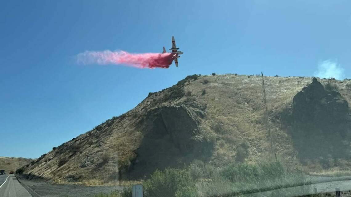 Update: Wildfire near San Luis Reservoir up to 650 acres, now 50% contained