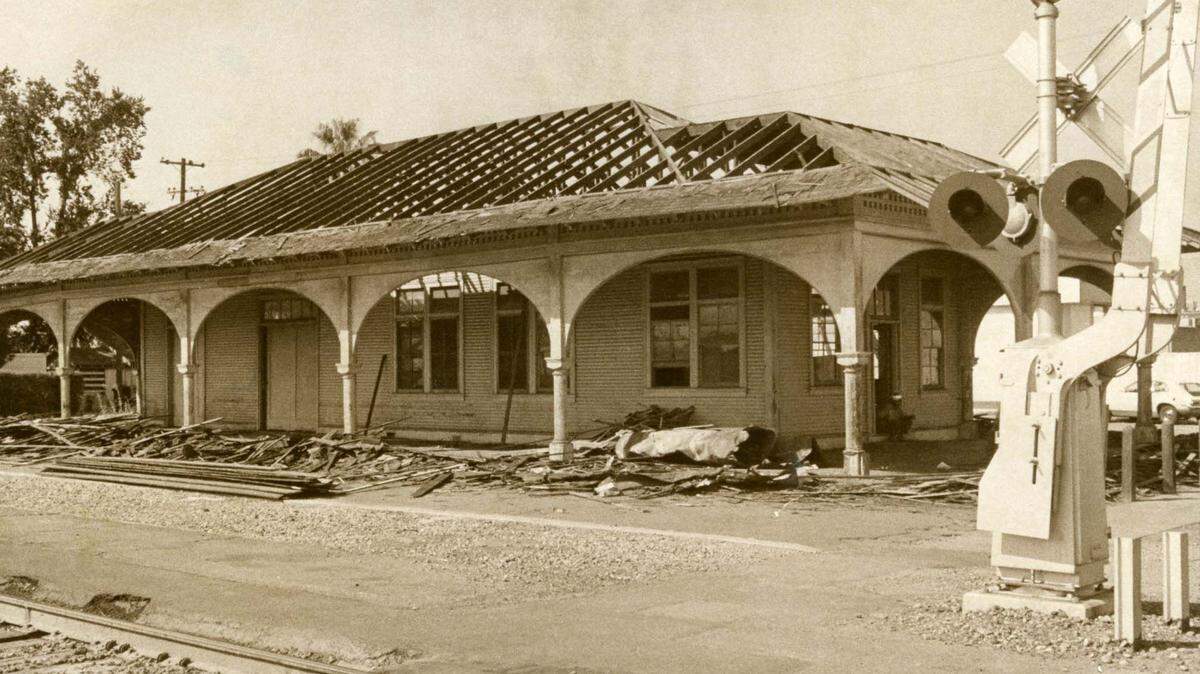 The Merced Southern Pacific Depot on M Street is seen during demolition on September 1973.