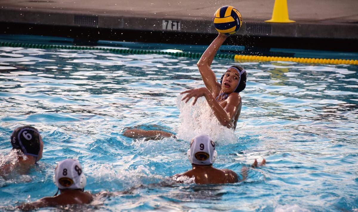 El Capitan’s Max Espinosa goes up for a shot against Golden Valley during a game at El Capitan High on Tuesday, Oct. 15, 2019.