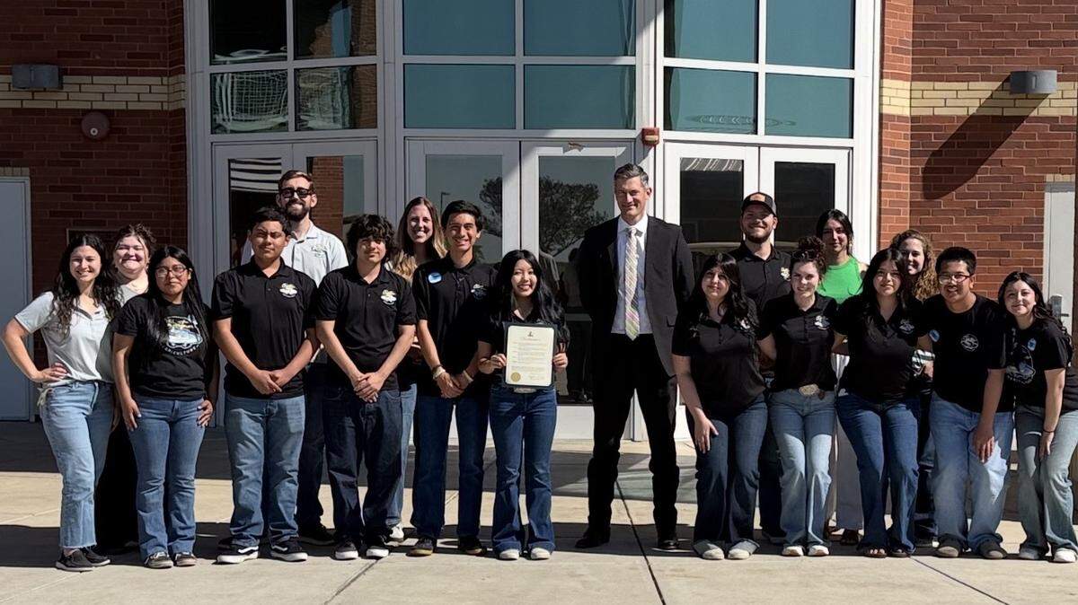 Merced Mayor Matthew Serratto recognized the El Capitan High FFA chapter in February 2026.