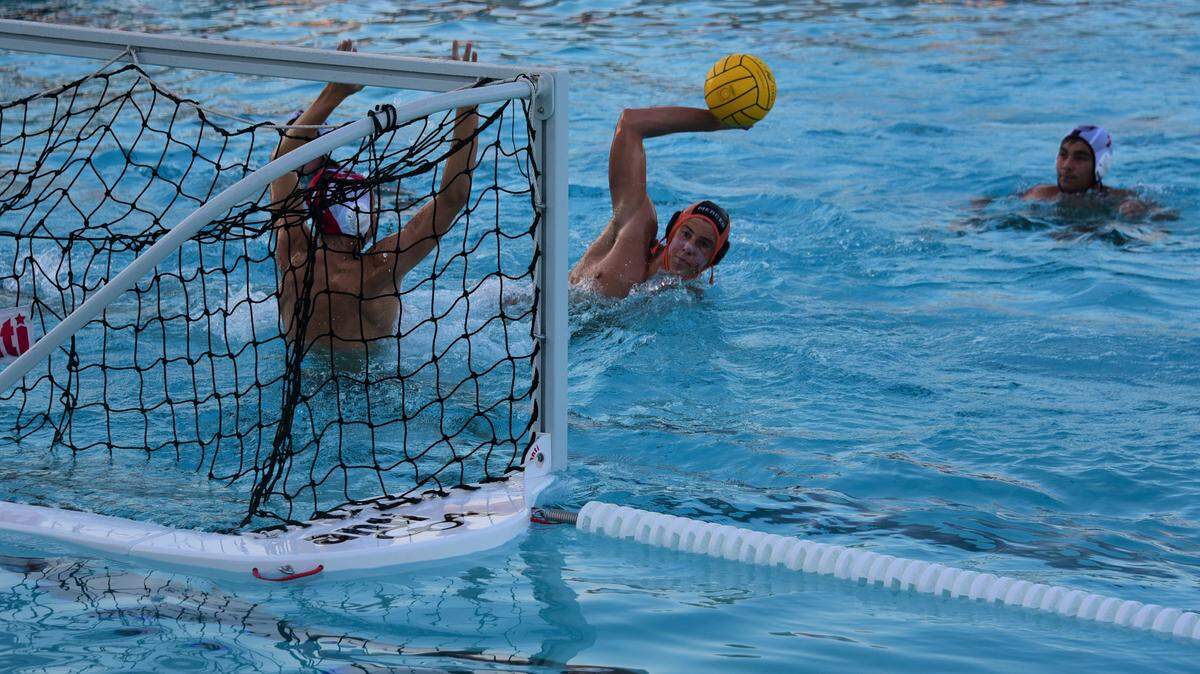 Merced High sophomore Easton Hamm scores one of his 10 goals during the Bears’ 19-8 playoff win over Johansen on Wednesday Nov. 6, 2019 at Golden Valley High School.