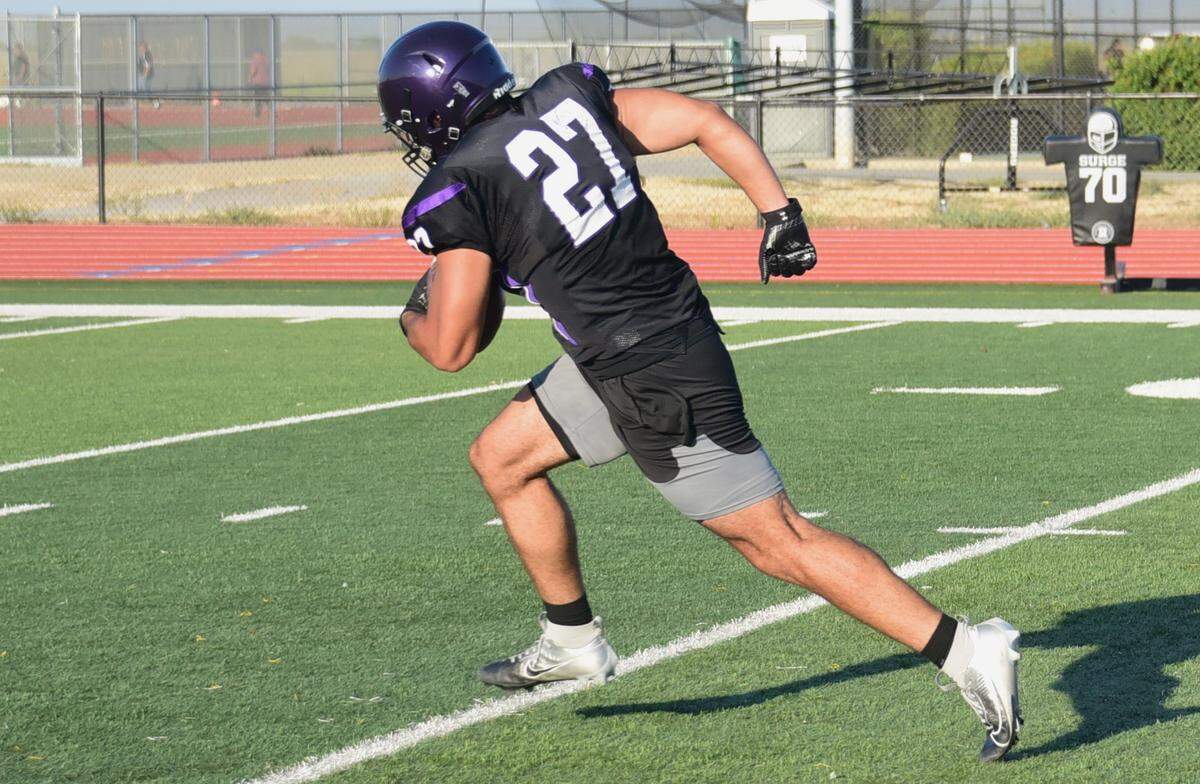 Pacheco High tight end Peyton Mosley races down field during practice on Thursday, Aug. 1, 2024.