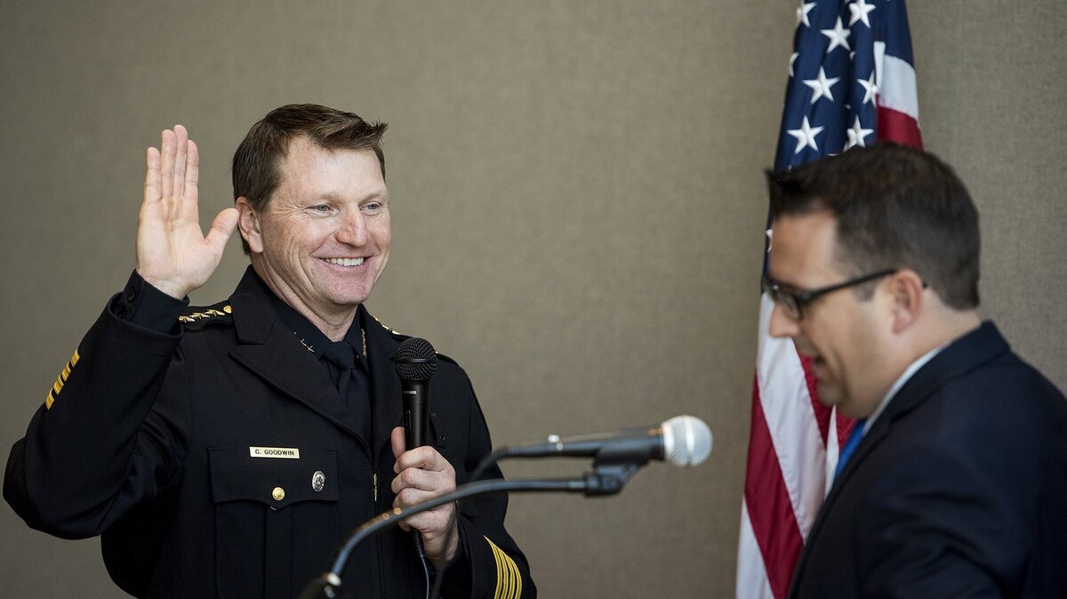 Merced's new police chief sworn in. These are his top priorities as he ...
