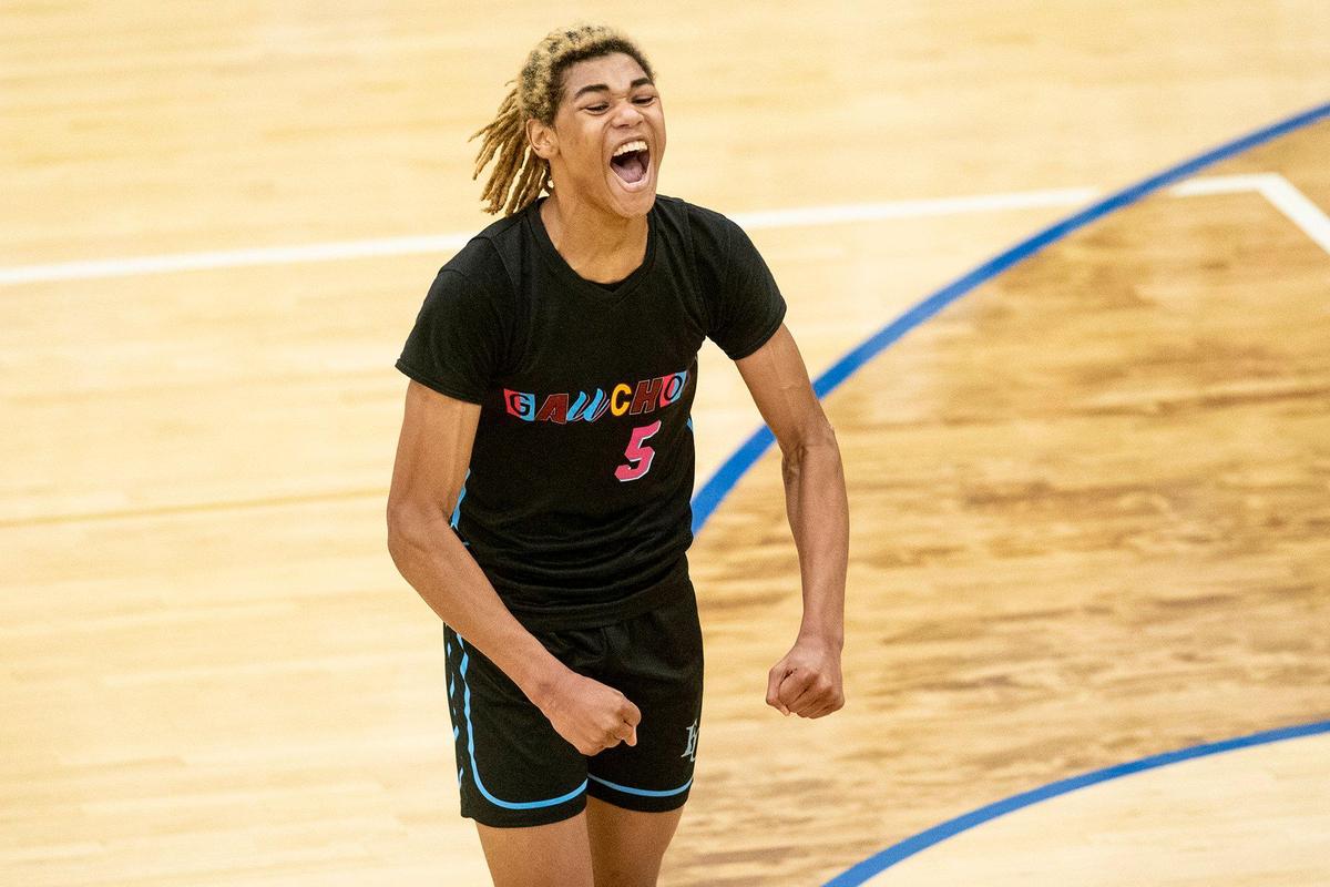 El Capitan sophomore Anthony Jones (5) celebrates during a game against Atwater at Atwater High School in Atwater, Calif., on Wednesday, Jan 17, 2024.