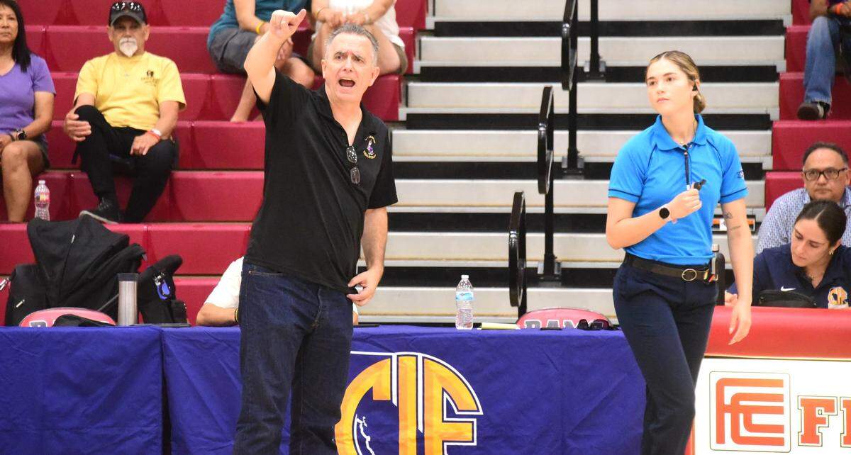 Livingston High boys volleyball coach Mike Alvernaz shouts instructions to his team during the CIF State Division IV Championship match against Mater Dei Catholic on Saturday, May 31, 2025 at Fresno City College.