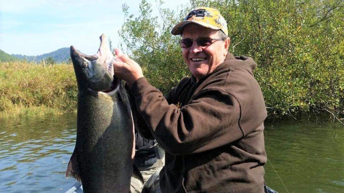 Former Merced High principal and longtime Dos Palos football coach Tom Scheidt died on Monday. There will be a memorial service for Scheidt on Friday, Sept. 4, 2020 at Gateway Community Church in Merced at 10 a.m.