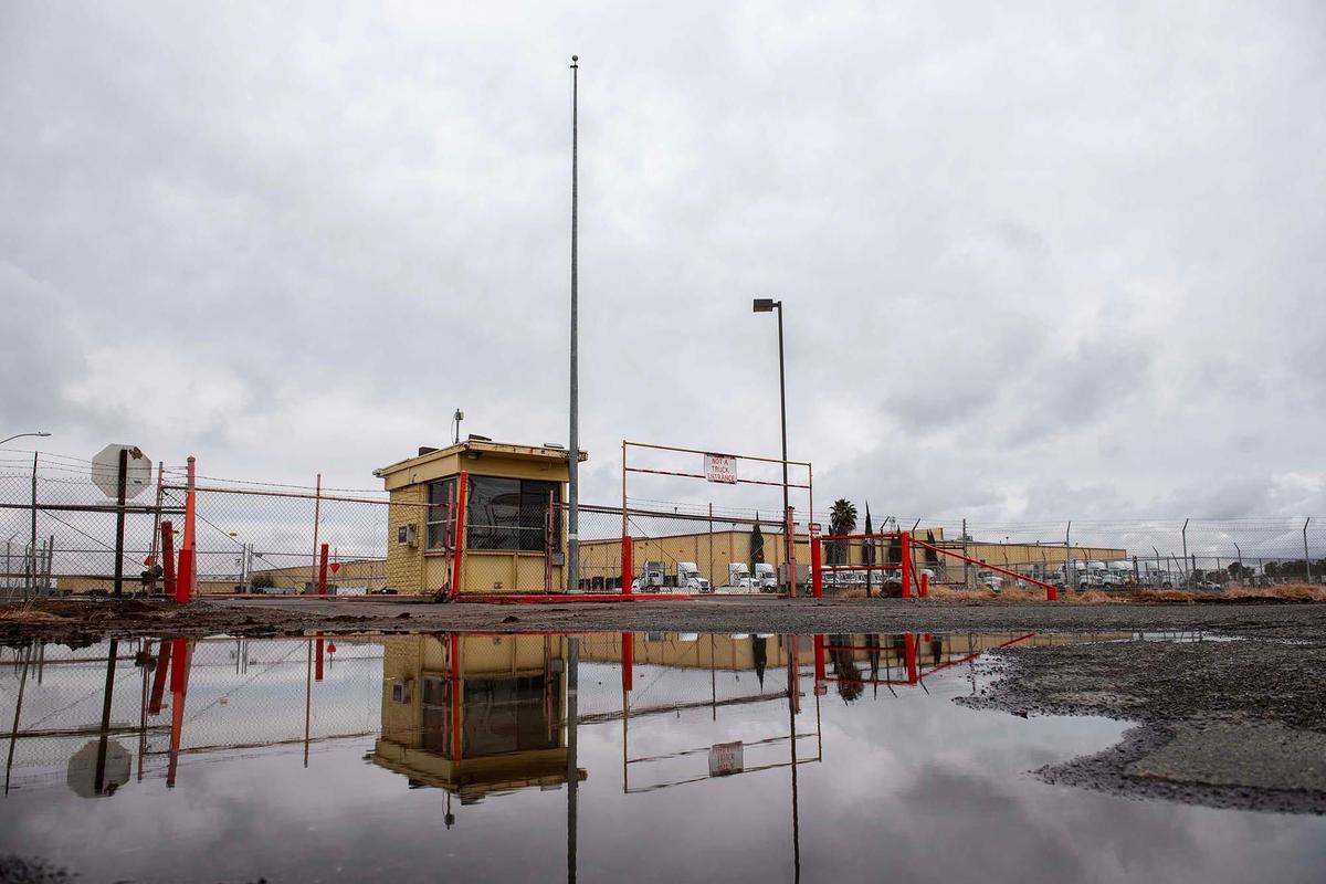 An entrance to the now closed Yosemite Wholesale Distribution Center located at 2674 Vassar Ave. in Merced, Calif., on Tuesday, Nov. 26, 2024. The Save Mart Companies announced the planned closure of the facility in September.