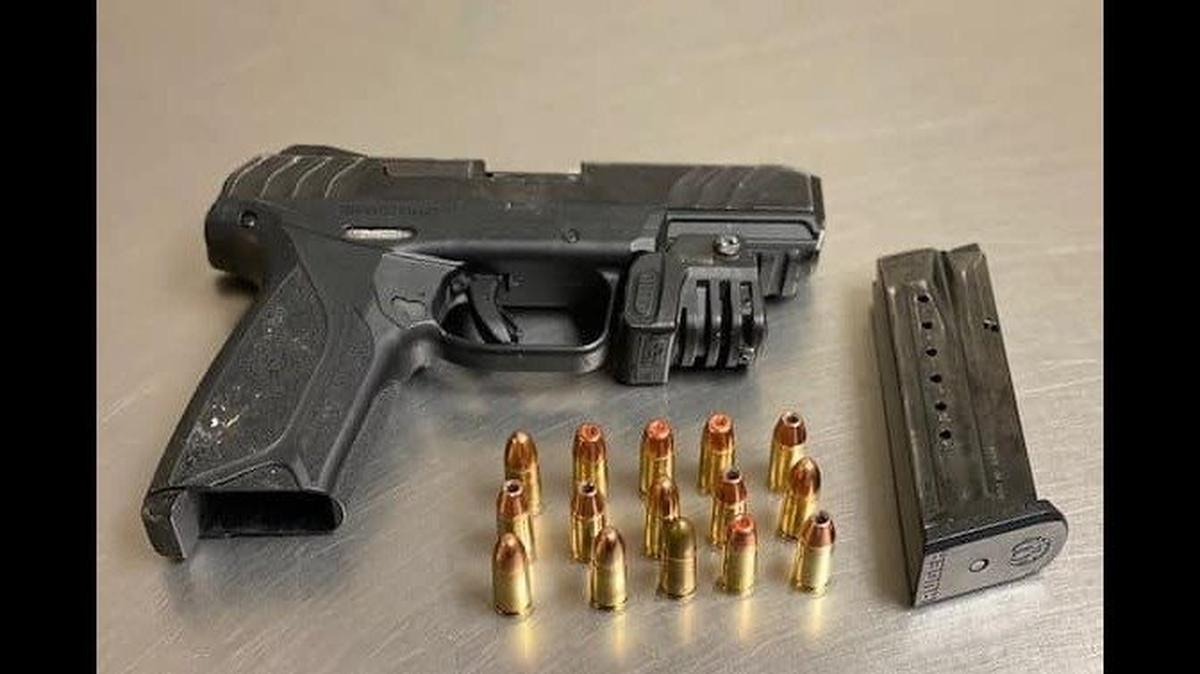 A man police say is a known gang member was arrested during a traffic stop in Merced on Saturday, after he reportedly exited the vehicle and ran from officers, according to the Merced Police Department. Police said the officers also located a semi-automatic handgun that the suspect allegedly discarded while running from authorities.