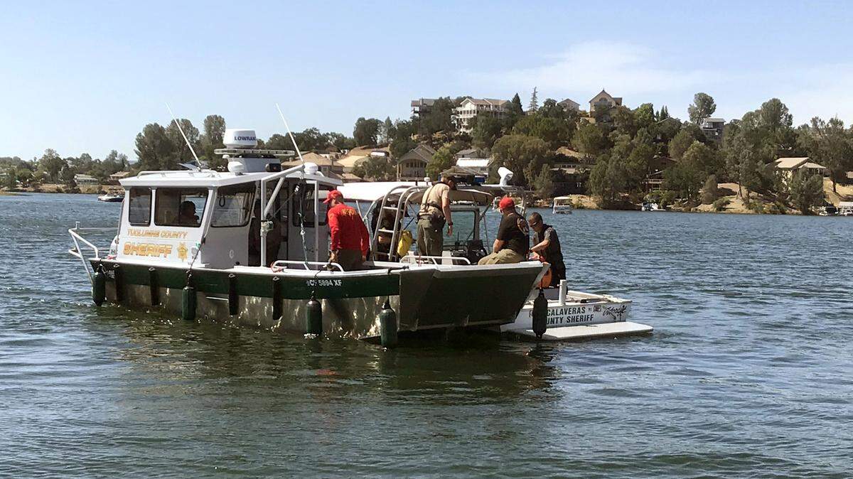 The Tuolumne County Sheriff’s Department, Stanislaus Consolidated Fire Department, CAL Fire and several other agencies, assisted the Calaveras County Sheriff’s department with the search and rescue efforts for a downed pilot and plane in the Poker Flat area on Sunday June 16, 2019.