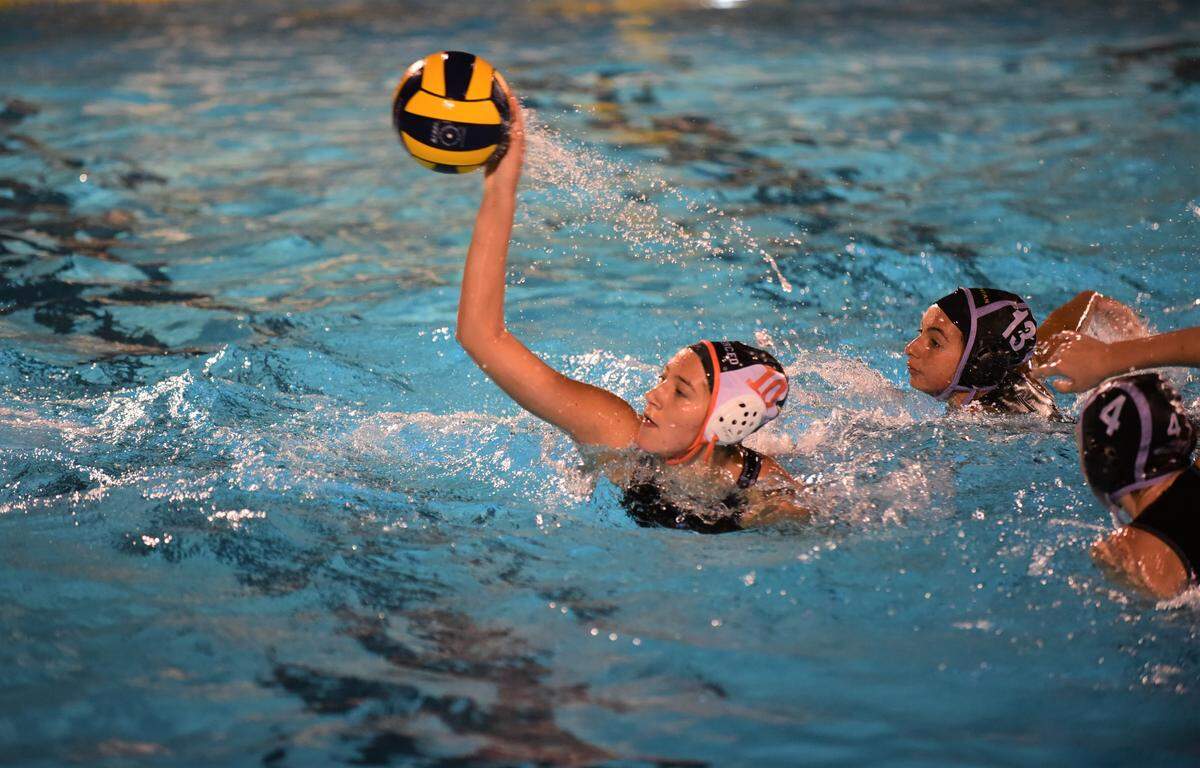 Merced High senior Hannah Steele-Quevedo scores the Bears’ first goal of the game in the first quarter against El Capitan during a playoff game at El Capitan High School on Thursday, Nov. 7, 2019.