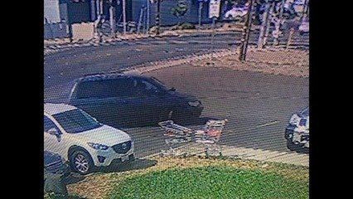 Authorities are looking for six people, three males and three females, who are accused of working together to steal money from Lee’s Market in Merced on Sunday, according to the Merced Police Department. According to authorities, three males are accused of going into the back of the store and stealing a large amount of cash. The three females are accused of being accomplices and acting as lookouts. Image courtesy of Merced Police Department.