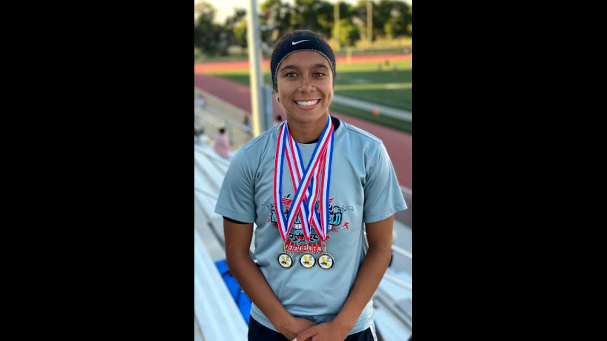 El Capitan junior Anaya Shelton won three events at the Central California Conference Finals at Golden Valley High School.