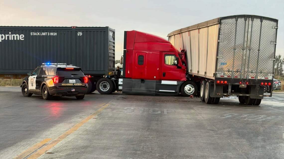 Two semi trucks crash in Merced County. Here’s what happened