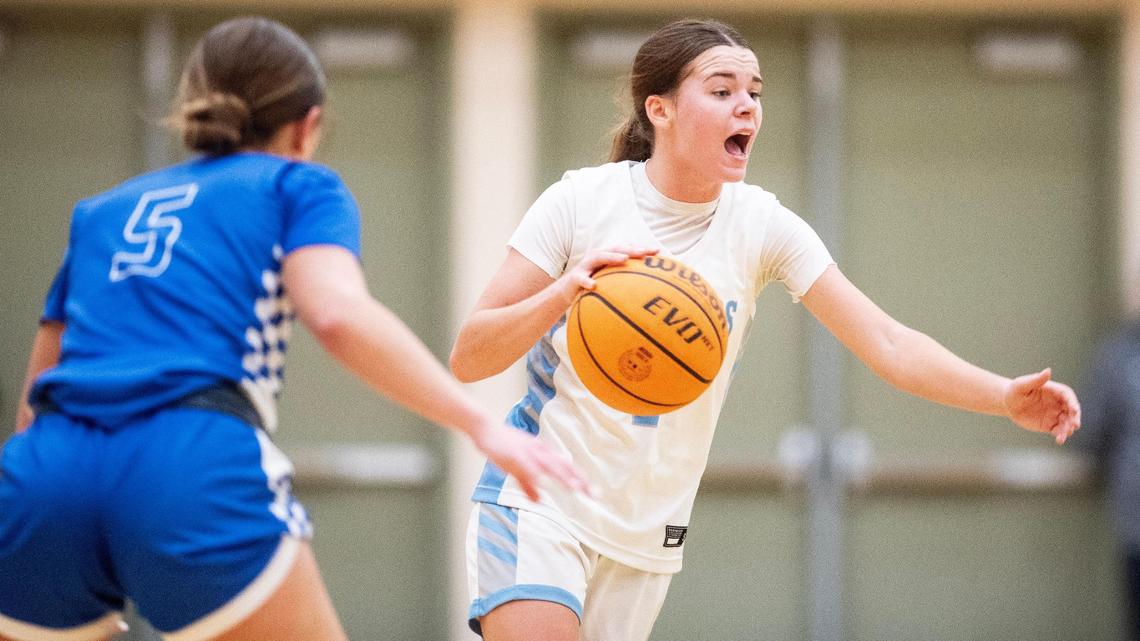 El Capitan basketball star makes history by reaching 1,000 points. How she did it