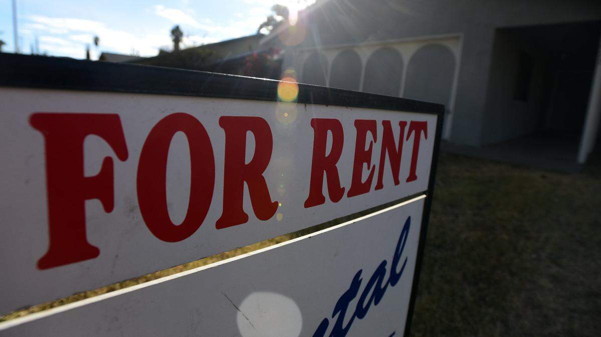A house on M Street south of Yosemite Avenue in Merced is for rent on Thursday, Nov. 9, 2017. Almost half of Merced County’s renters were “cost-burdened,” spending 30 percent or more of their income on rent, according to a report from Apartment List. Nearly a quarter spent half of their income on rent. 