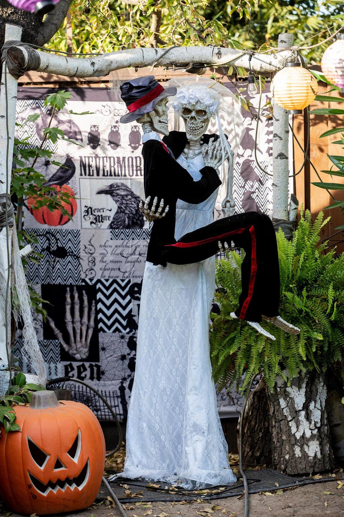 Halloween decorations at the home of Ken and Harmony Anderson on Oregon Drive in Merced, Calif., on Thursday, Oct. 20, 2022.