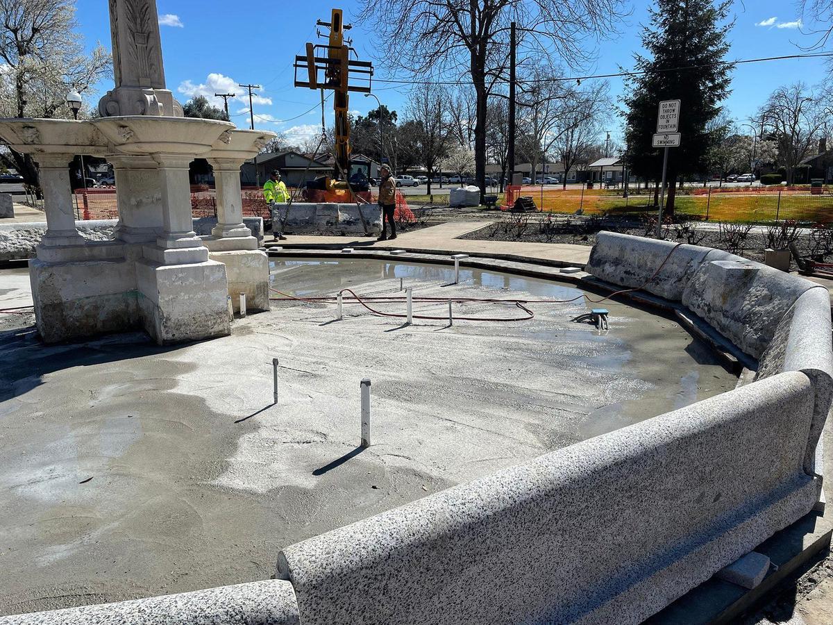 A granite wall is moved during a project to restore the historic Laura Fountain located in Applegate Park, in Merced, Calif, in 2023. Image courtesy of the City of Merced.