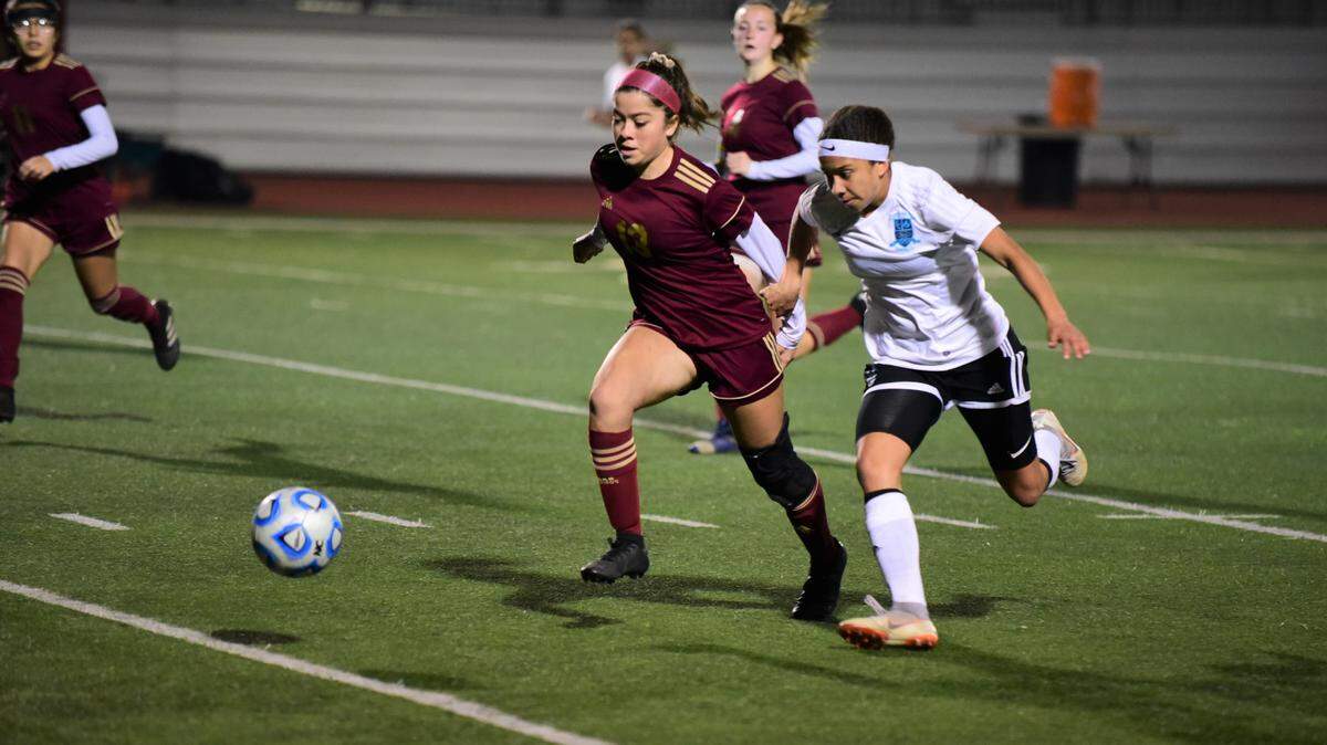 El Capitan’s Anaya Shelton (right) and Golden Valley’s Destiny Reyes race for the ball during a match on Thursday, Jan. 30, 2020 at Veterans Stadium.