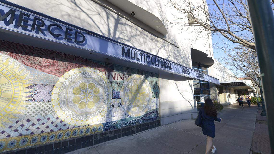 The Multicultural Art Center is supplying art supplies for a virtual painting party, to be held Tuesday, in support of downtown restaurants