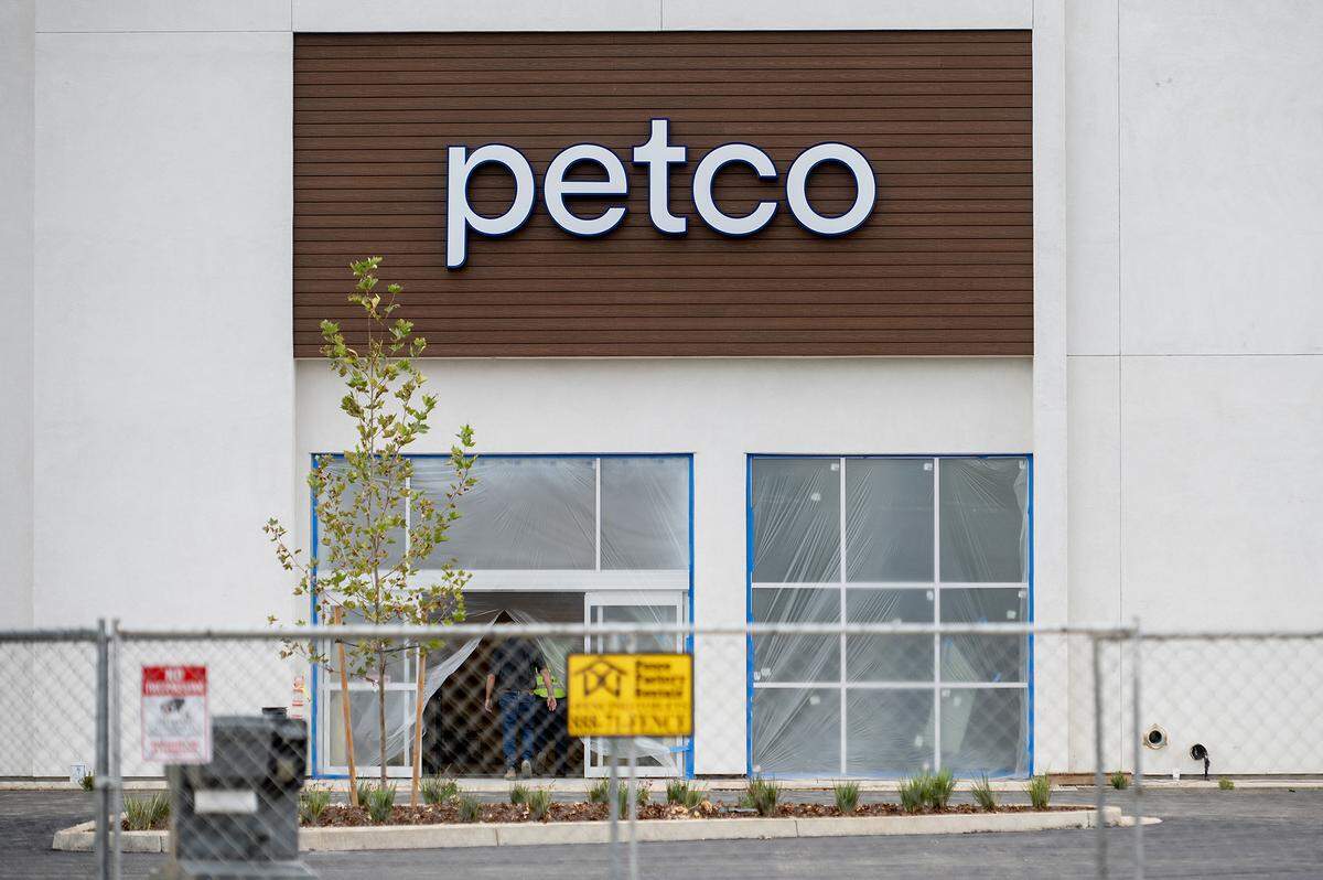 Construction continues on a new Petco location, 1011 W. Olive Ave. in Merced, Calif., on Wednesday, Sept. 24, 2025.