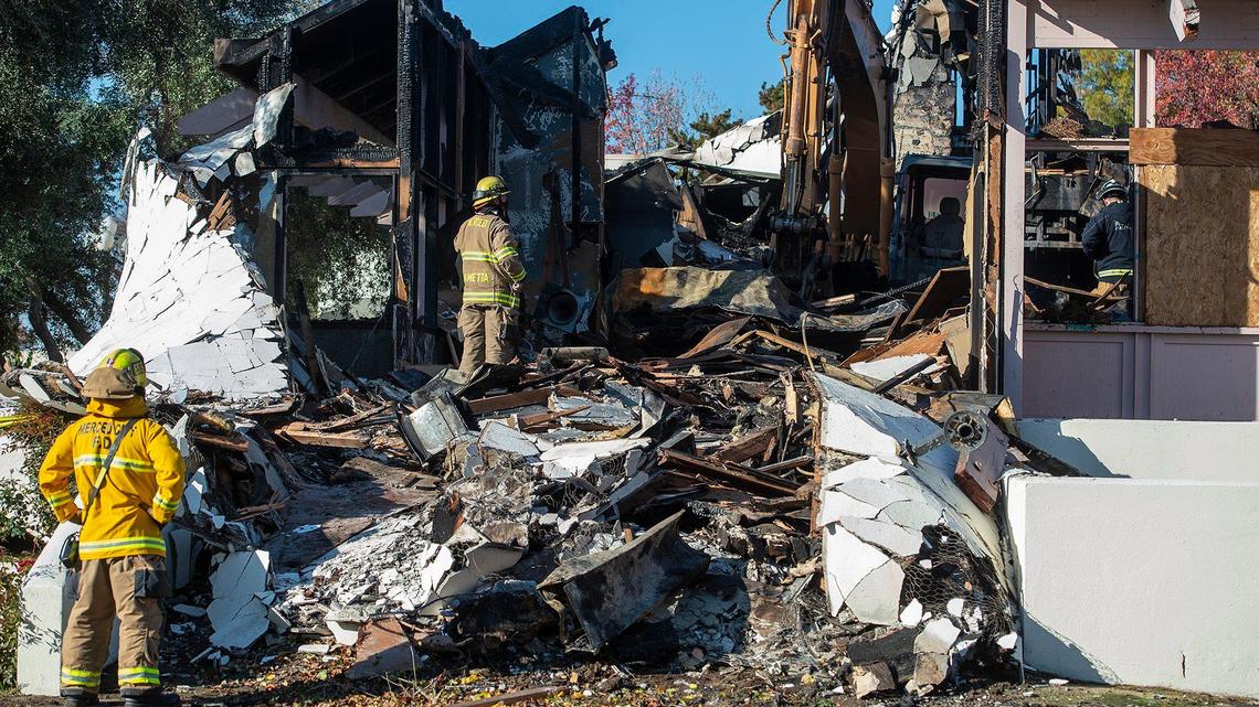 Merced arson suspects arrested, accused of sparking fire at former Travis Bank building