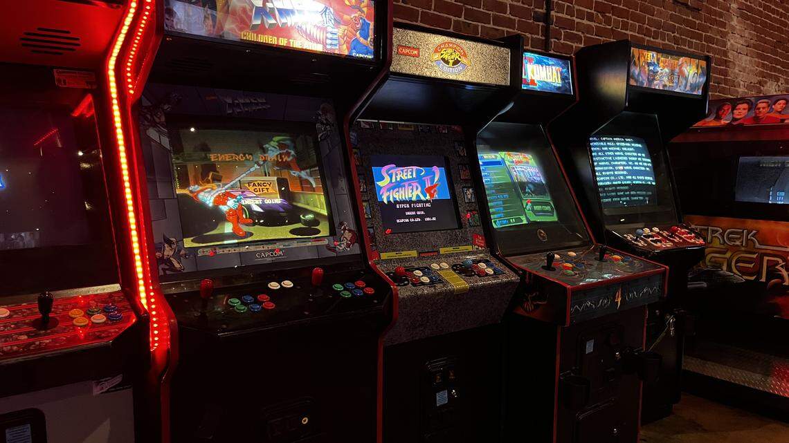 Sun-Star readers pick fun downtown spot as Merced County’s best happy hour