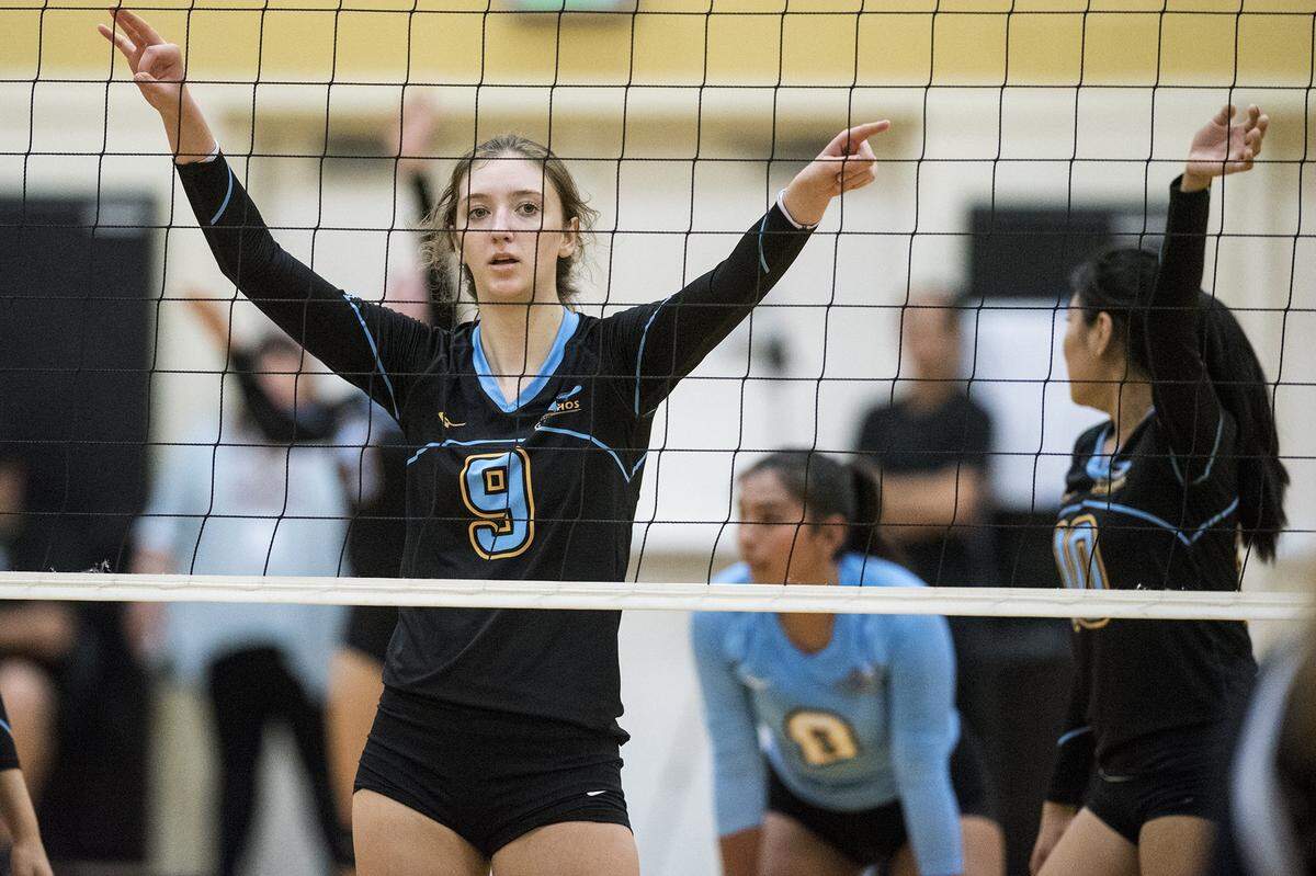El Capitan senior Robin Helms (9) signals to her teammates during a match against Buhach Colony earlier this season. Helms signed her national letter of intent to accept a volleyball scholarship to the University of Hartford on Thursday at El Capitan High.