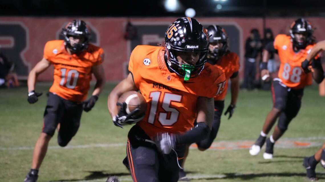 Merced dominates Los Banos, closes in on another CCC championship