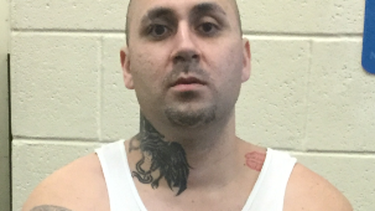 Emmanuel Gomez, 35
