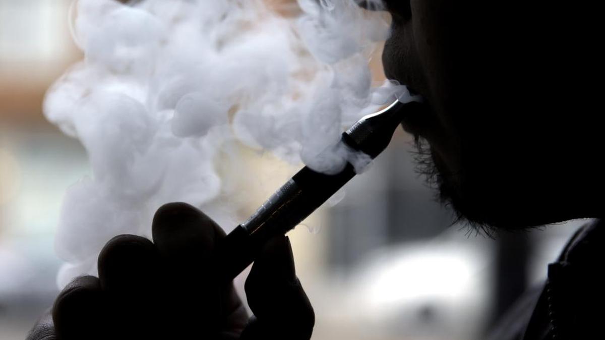 Hawaii becomes the first state in the country to raise the legal smoking age from 18 to 21. The law took effect Jan. 1. Local tobacco control advocates say the state has become an example to follow.