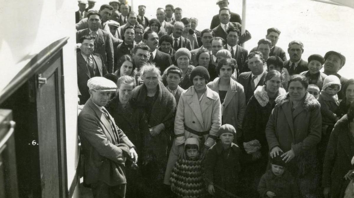 Agostino Dal Porto and his mom Adina were among the passengers in the Conte di Savoia arriving ar Ellis Island in the 1920s. (Lillian Dal Porto Collection)