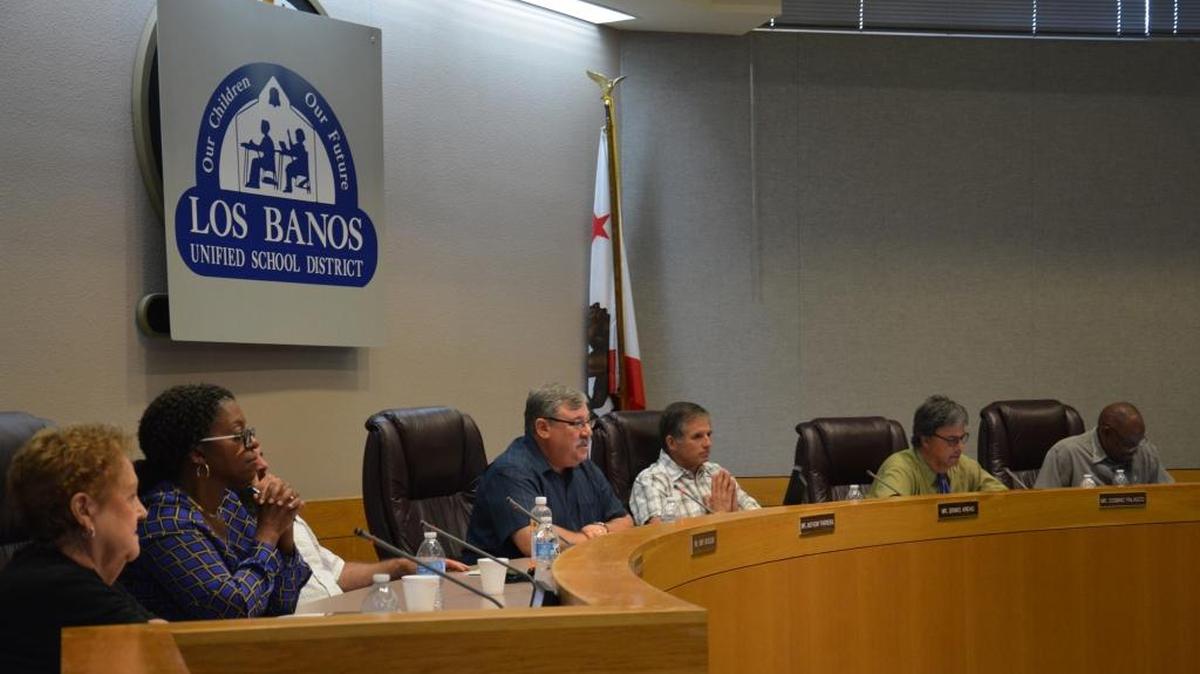 Los Banos Unified School District trustees listen to public comment during a board meeting Thursday, Aug. 11, 2016. A Los Banos school board member is questioning whether other trustees may have violated open meetings laws last month during a push for a vote on a hotly debated construction project.