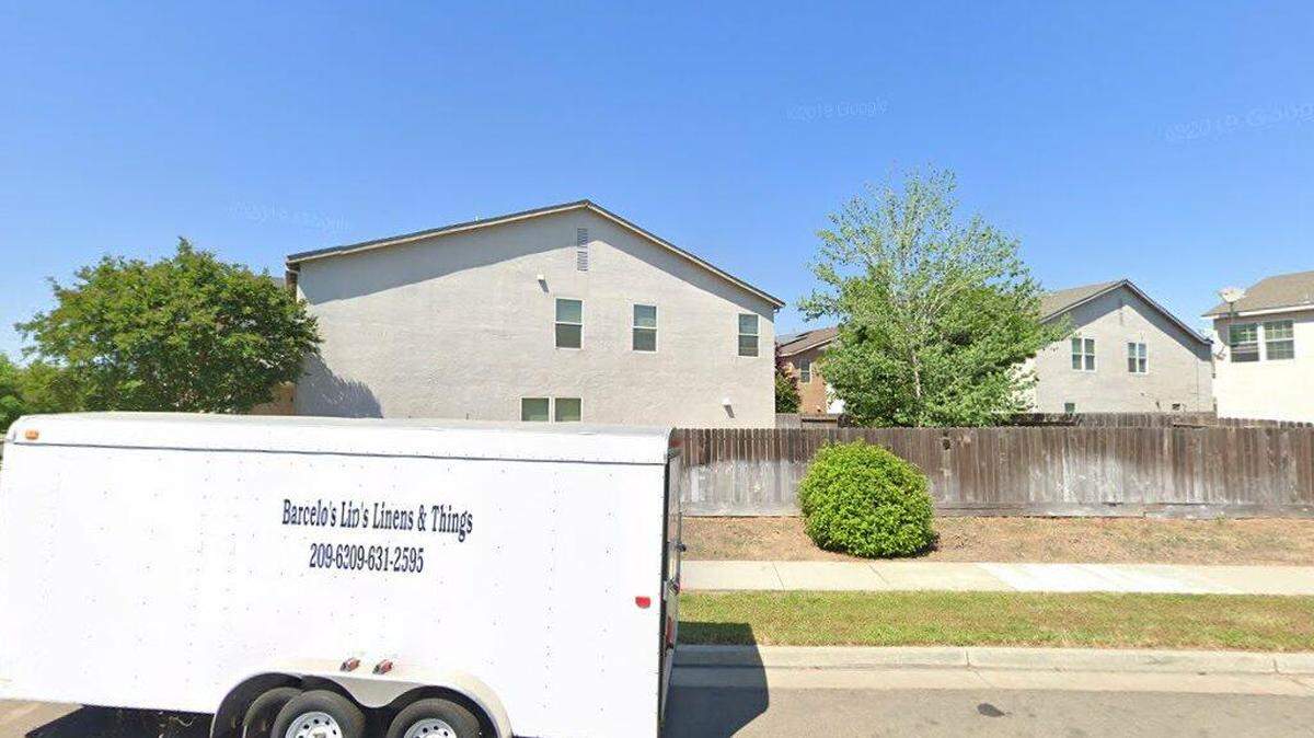 House on 1100 block of Solstice Avenue