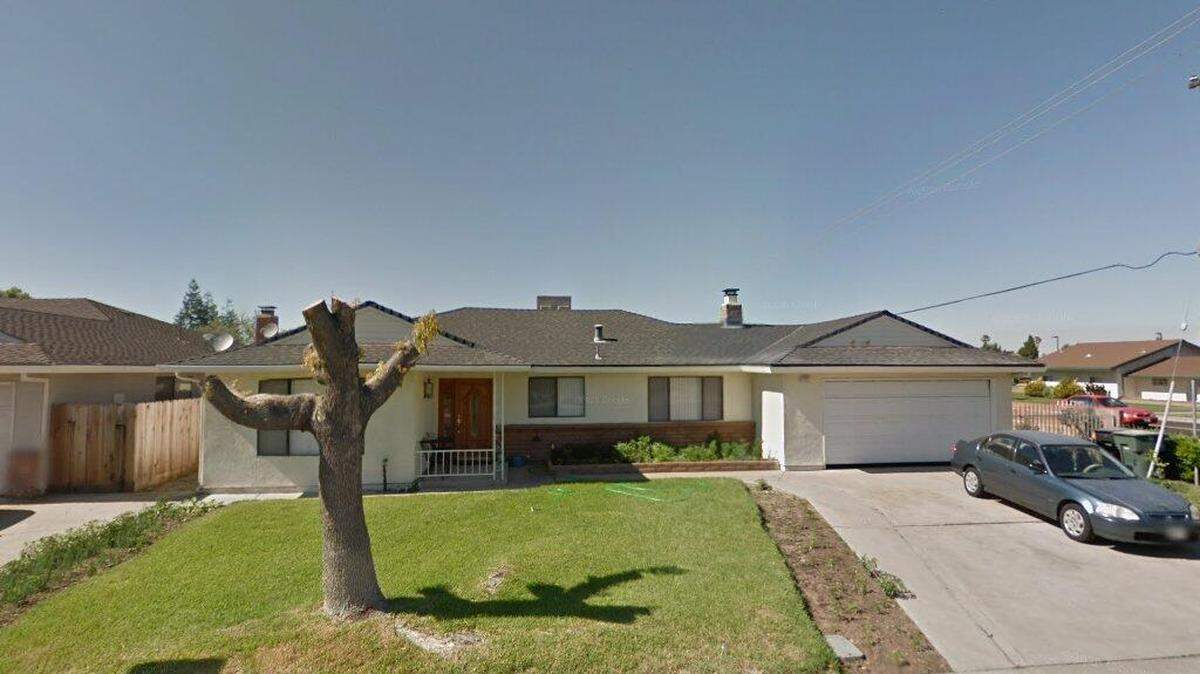 House on 100 block of Juniper Avenue