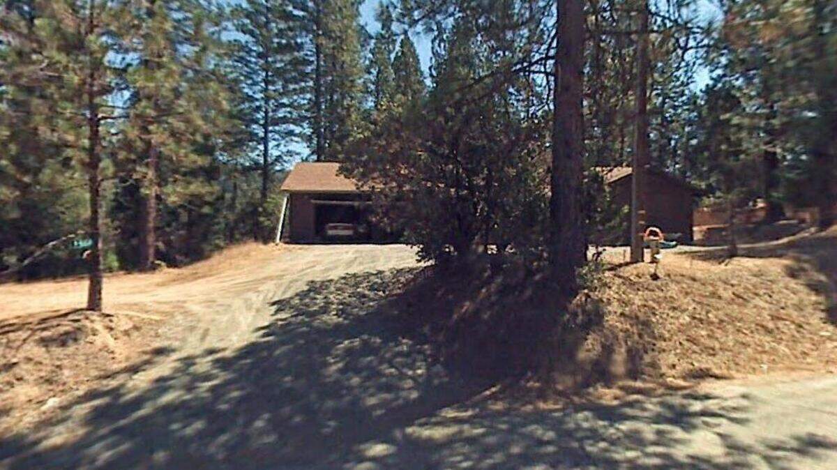House on 5500 block of Harris Cut Off Road